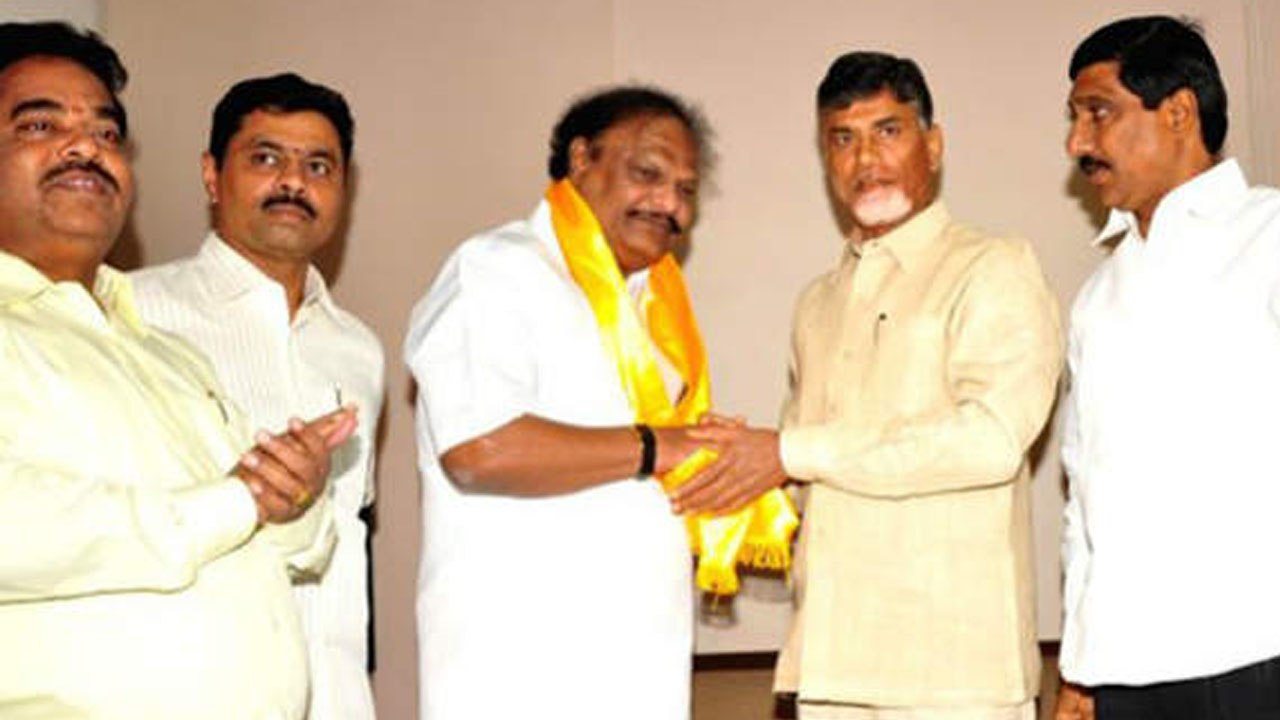 చల్లా రామకృష్ణారెడ్డికి చంద్ర బాబు నాయుడు బుజ్జగింపులు