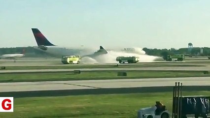 Yolcu uçağı böyle alev aldı