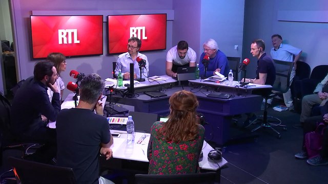 Mathilda May dans A La Bonne Heure !