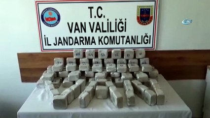 İran sınırında 50 kilo eroin ele geçirildi