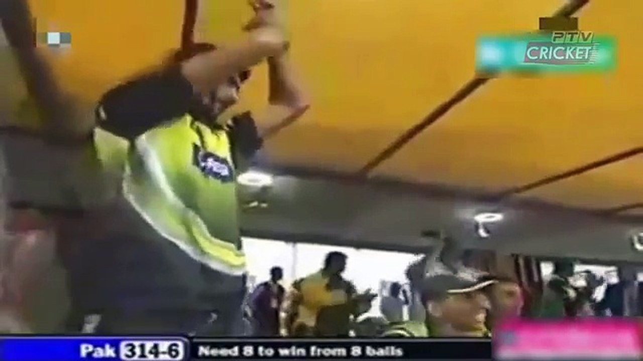 Pakistan vs India Thrilling Match Pakistan Need 35 Runs in Last 3 Overs Shahid Afridi on Batting