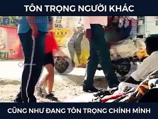 Dù họ làm bất cứ nghề gì, miễn họ lao động chân chính bằng đôi tay của họ, thì nghề nào cũng cao quý cả, tôn trọn nguời khác cũng giống như đang tôn trọng bản t