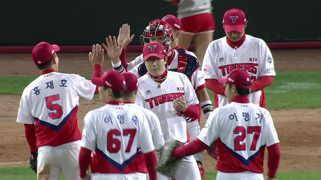 KIA, LG 상대로 3연승...양현종 통산 6번째 완투승 / YTN