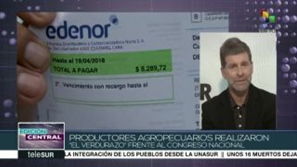 Productores realizan "verdurazo" frente a Congreso argentino