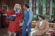 Rhoda - S03E08 - Rhoda Questions Her Life and Flies to Paris