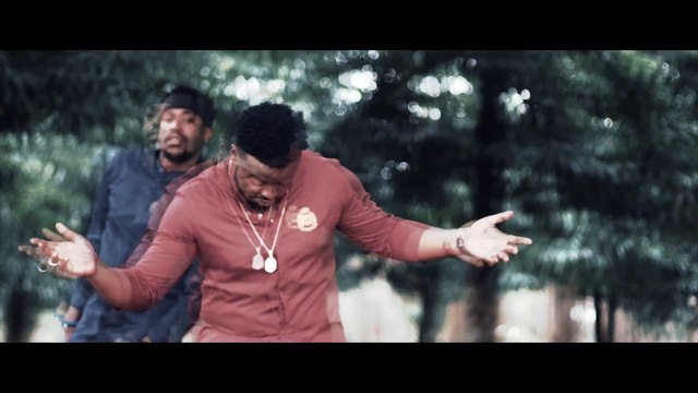 Shado Chris feat. Locko - Kitadi (Official Video)