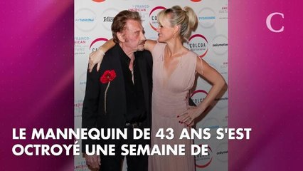 Laeticia Hallyday est allée se recueillir sur la tombe de Johnny seule dans la nuit