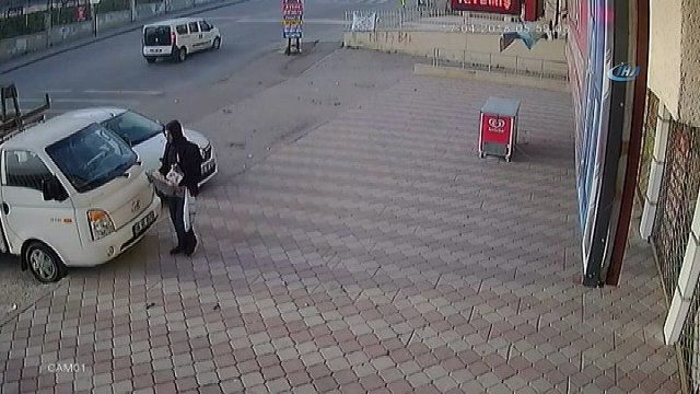 Başkent’te hırsızlık zanlısı baba oğul kıskıvrak yakalandı