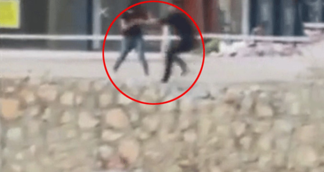 Yeşilırmak'ın İstinat Duvarına Çıkıp Atlamak İçin Bekledi, Polis Son Anda Böyle Yakaladı