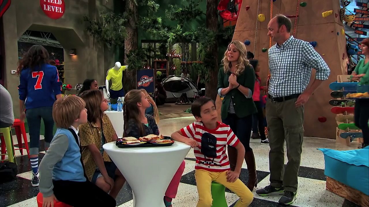 Eligiendo Niñera - Nicky, Ricky, Dicky and Dawn...