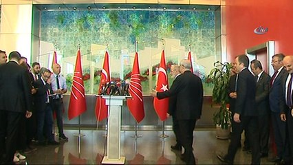 Kılıçdaroğlu, SP Genel Başkanı Karamollaoğlu ile görüştü