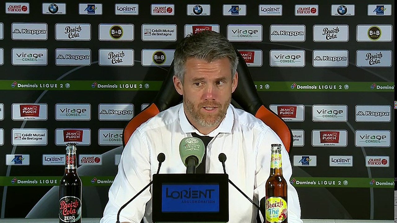 La réaction de Mickaël Landreau après FC Lorient - Valenciennes FC (0-1)