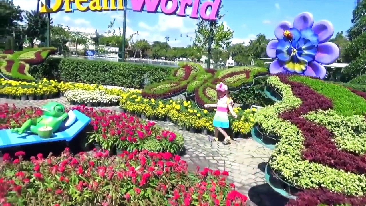 The Best Outdoor and Indoor Playgrounds for kids Amusement parks for funny Playtime