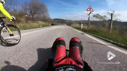 Passer sous un Tracteur en Longboard à fond !! C'est chaud..