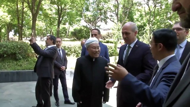 Bakan Kurtulmuş'tan Çin'deki Müslümanlara Türkiye'de eğitim önerisi - ŞANGHAY