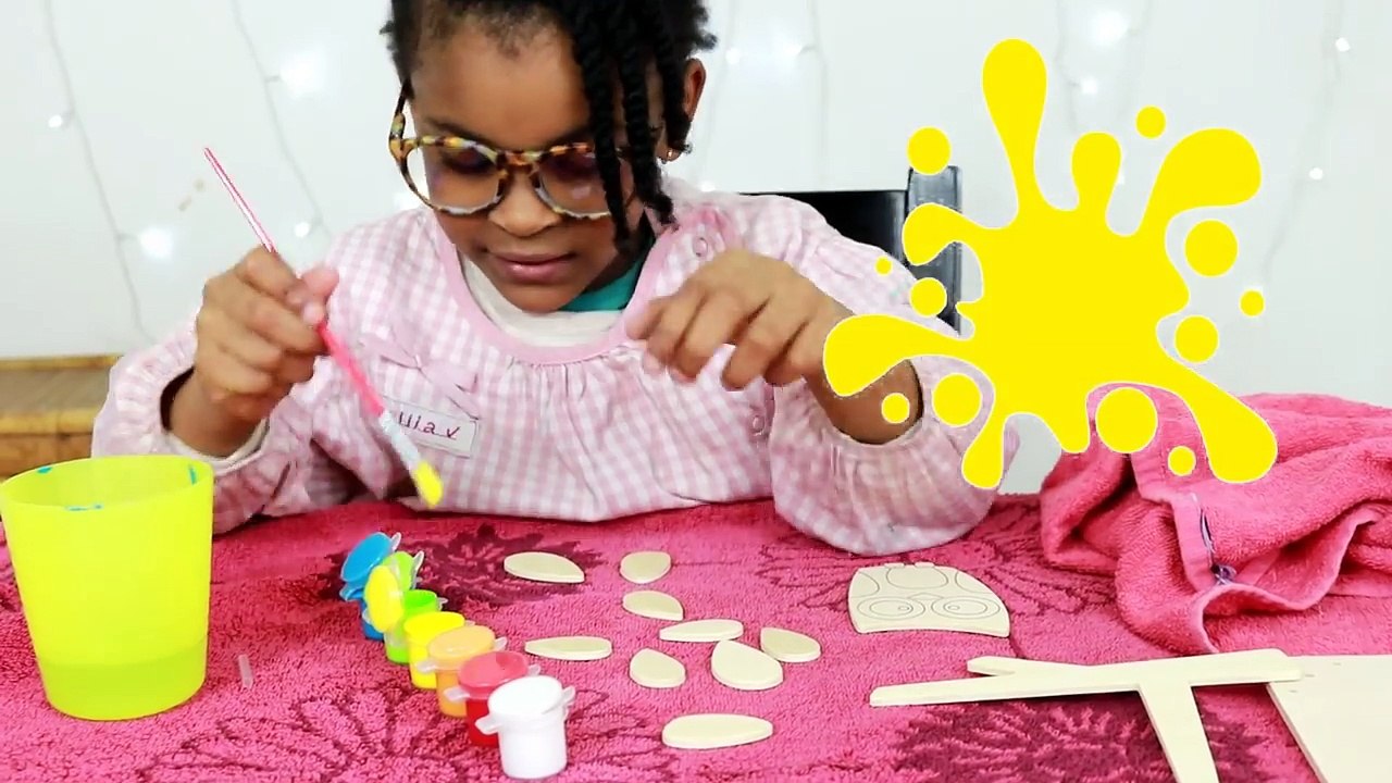 DECOUVRONS CE KIT DE PEINTURE SUR BOIS !