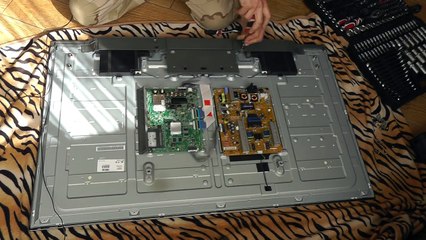 Szkoła Druciarstwa "Serwis TV Runda 2" czyli zrób to sam Wazzup :)