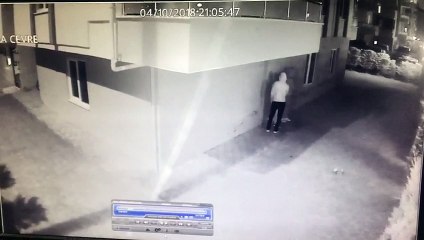 Bursa'da hırsızlar 11 ayrı eve girdi...