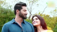 Hate Story 4 Hot Scenes Kissing