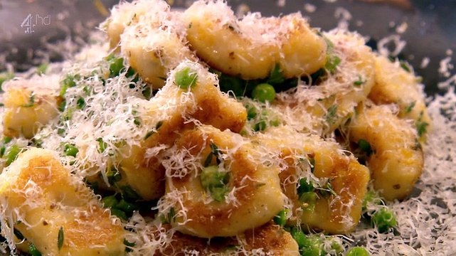 Gordon Ramsays Ultimate Cookery Course S01E06 - More Ultimate Food on a Budget