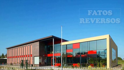 ESTA PROFESSORA TIROU A ROUPA PARA OS MENINOS APRENDEREM ANATOMIA