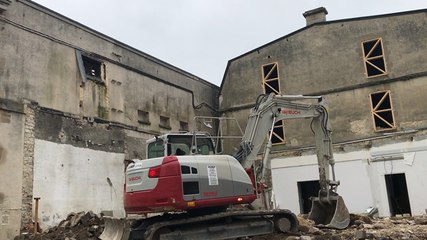 Début des travaux de reconstruction