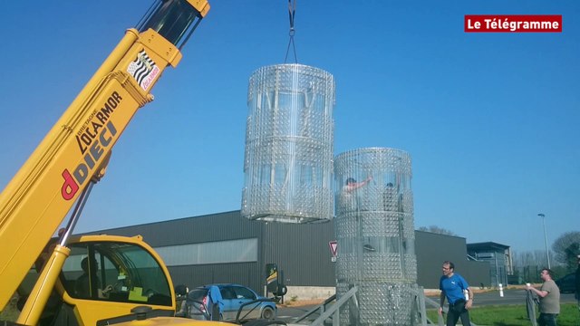 Lannion. Le Phare en bouteilles plastiques érigé à l’Objèterie