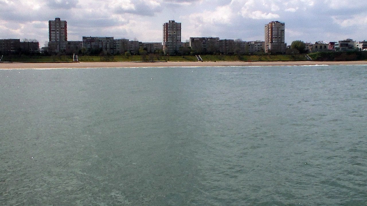 City shore