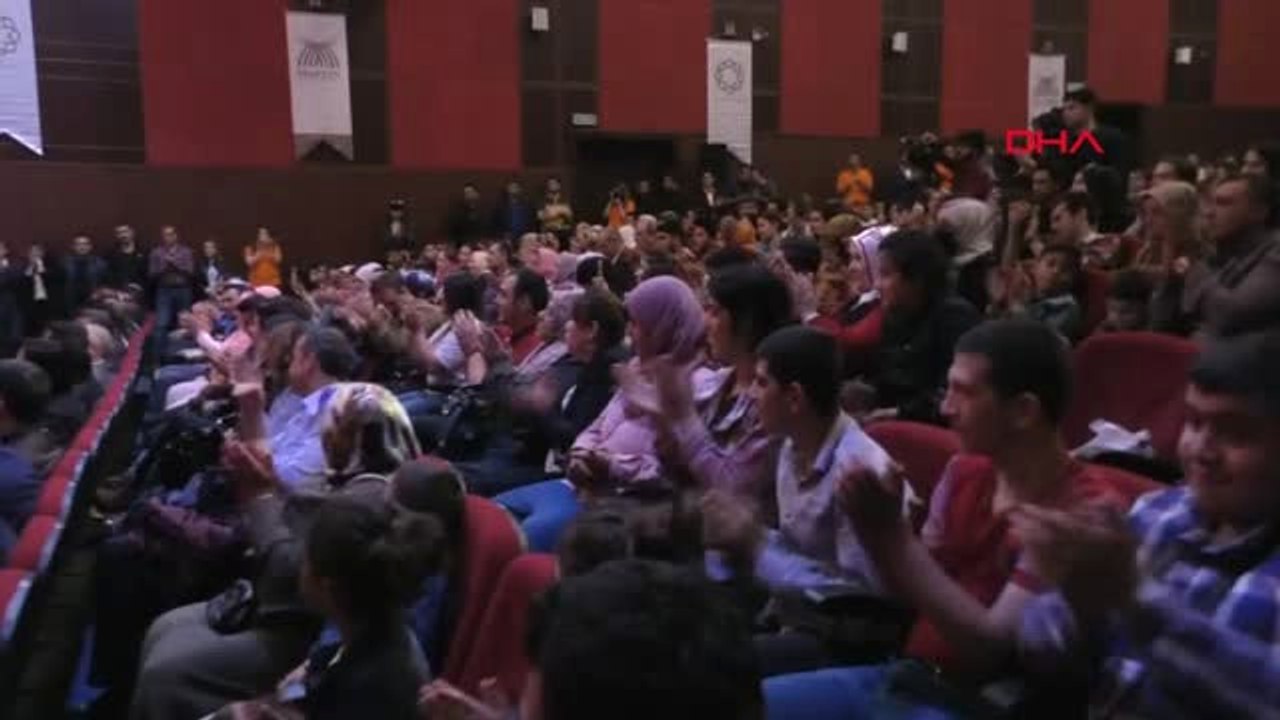 Mardin'de Engelli Vatandaşlardan Oluşan Müzik Grubu İlk Konserini Verdi