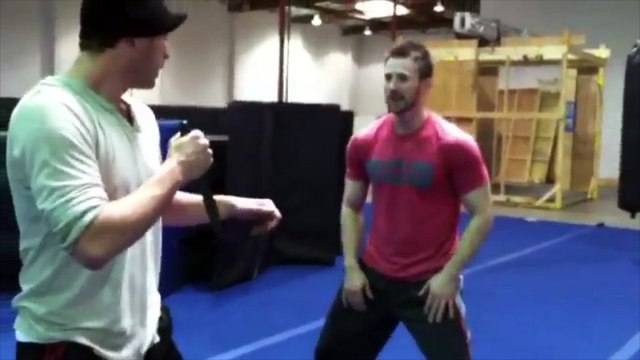 Chris Evans training for Captain America - Avengers Marvel