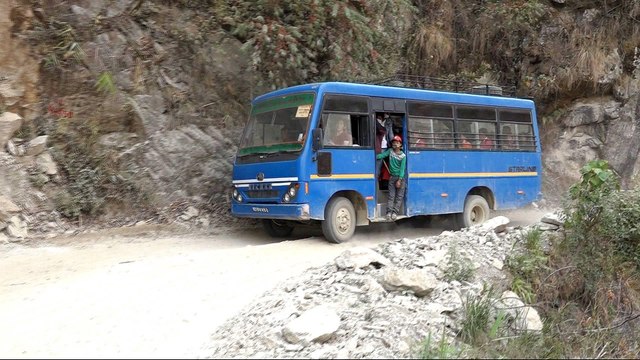 Nepal government to ban vehicles older than 20 years