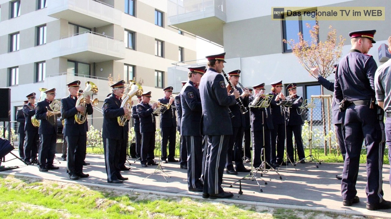 Aktuell - Polizeiinspektion Strebersdorf eröffnet und STADTWILDNIS GERASDORFER STRAßE ENTSTEHT!