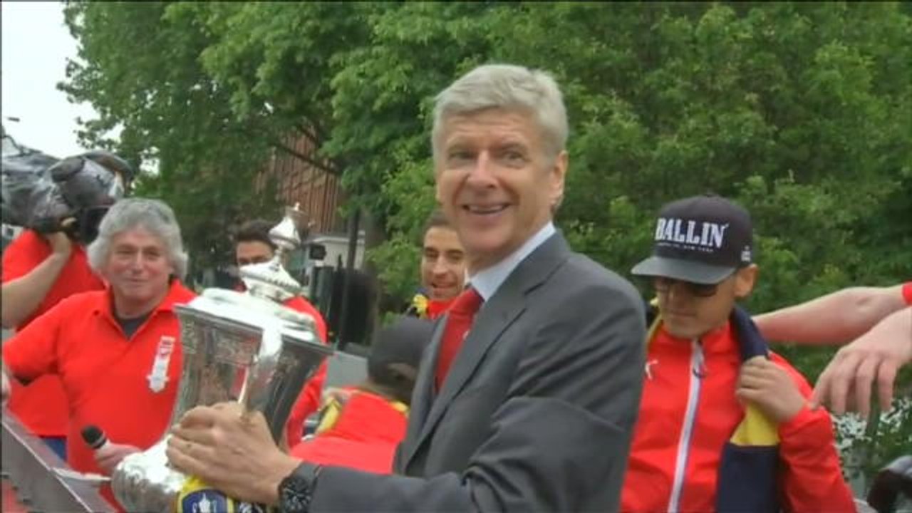 Wenger deserves respect for what he did with Ar...