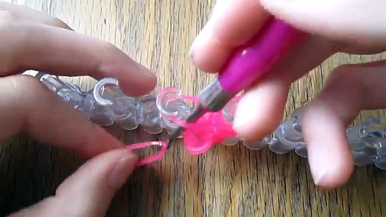 Le Arc Bracelet on the Loom!