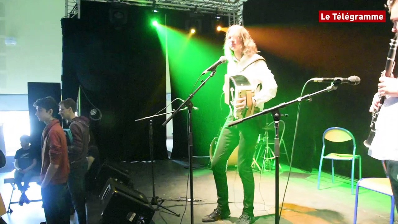 Lannion. Kaji remporte le concours régional interlycées de musique bretonne