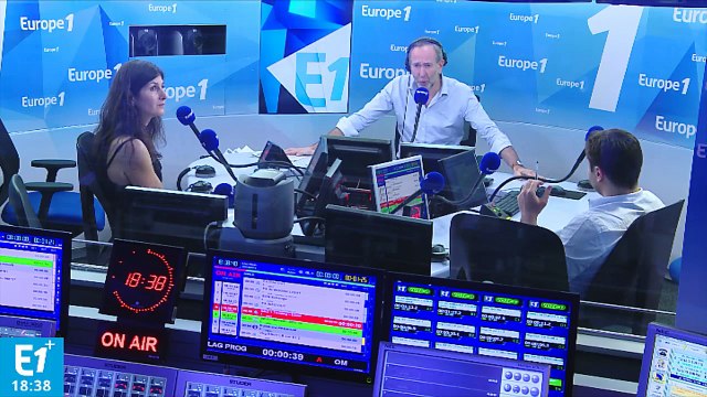 La colère gronde et pourtant la popularité d’Emmanuel Macron est en hausse : comment l’expliquer ?