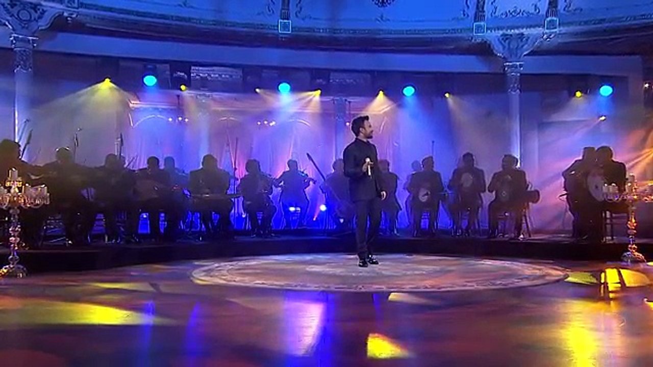 TARKAN Enginde Yavaş Yavaş Ahde Vefa | 2017 Yılbaşı Özel