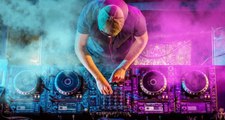 Dünyaca Ünlü DJ Avicii Hayatını Kaybetti