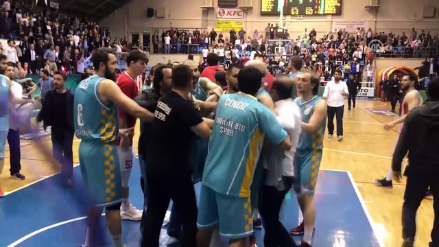 Basketbol maçında olaylar çıktı - EDİRNE