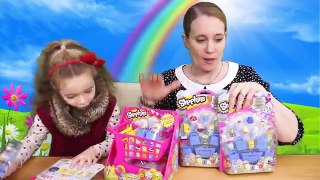Shopkins Series 1 - 5 and 12 Packs, Plus The Trolley Playset Opening.