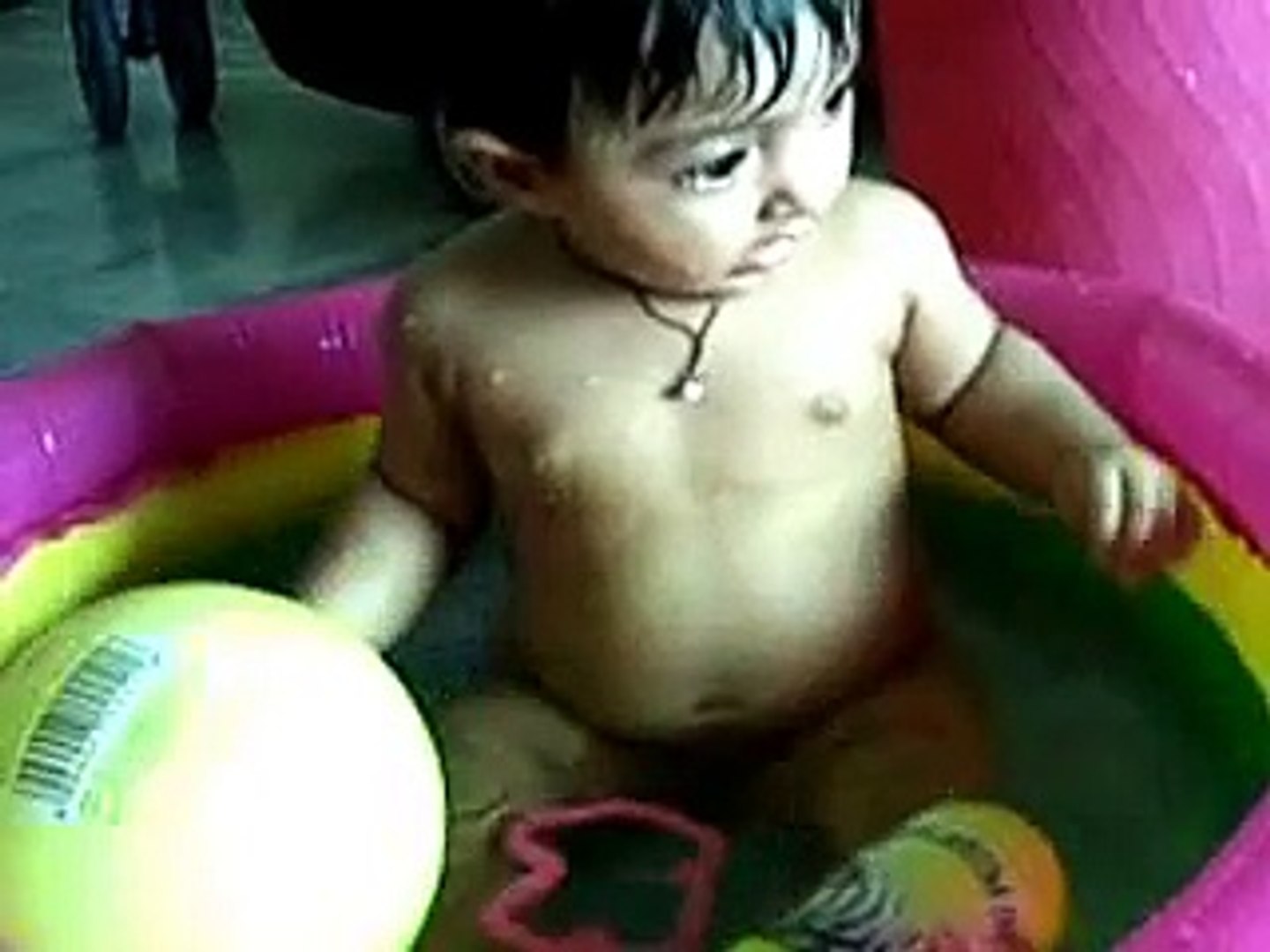 Sweet funny kids video!Funny Video!Kids Funny Video!Funny Vines, Funny Kids Fail Compliations!Funny 