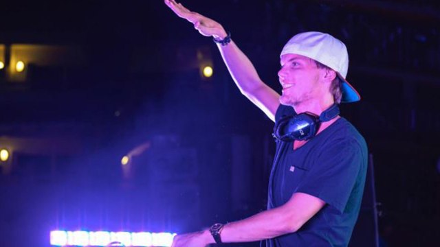 DJ Avicii's SUDDEN demise sent shockwaves among fans and musicians worldwide | Oneindia News
