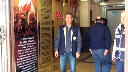 AÖL mağduru öğrenciler yeniden sınava girdi