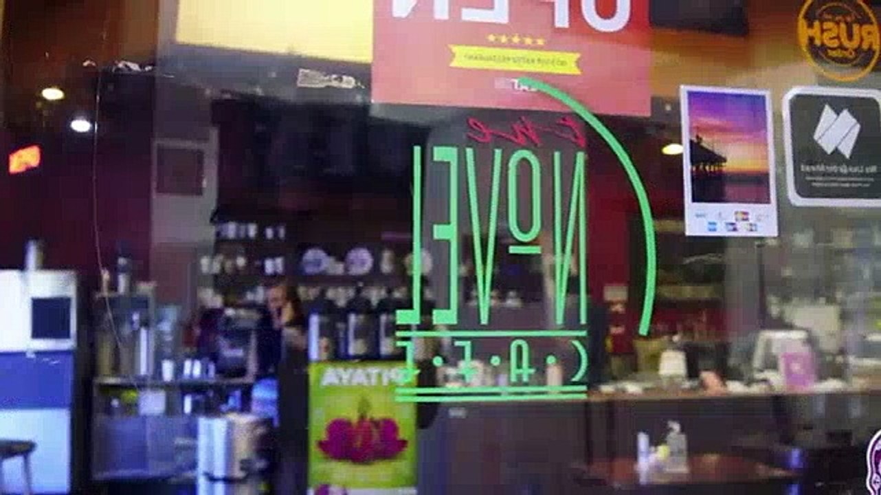 Comedians İn Cars Getting Coffee S05 E03 Bill Burr Smoking Past The Band