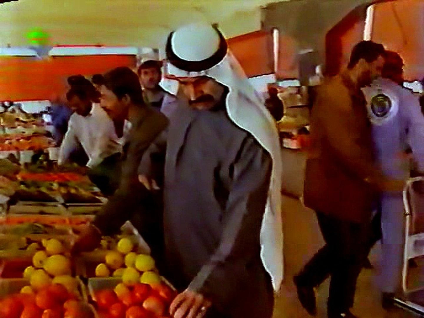 ⁣عبدالله السدحان مشهد في السوق