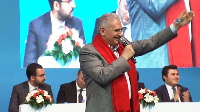 Başbakan Yıldırım: 'Artık kesintisiz demokrasiden, hukuk devletinden, milli iradenin mutlak hakimiyetinden geriye dönüş yoktur'