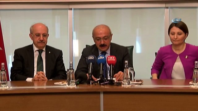 Kalkınma Bakanı Lütfi Elvan'a ‘İTÜ Altın Arı’ Ödülü