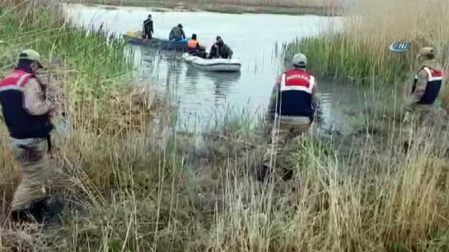 Jandarmadan kaçak inci kefali avlayanlara geçit yok