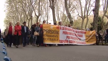 Nueva concentración en Madrid en defensa de la prisión permanente revisable