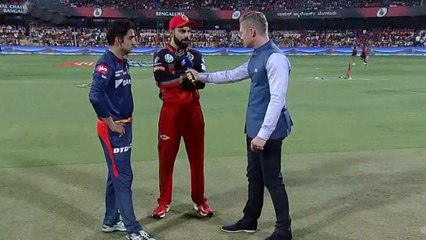 பெங்களூருக்கு எதிரான போட்டியில் டெல்லி முதலில் பேட்டிங்
